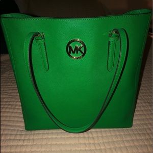 Michael Kors Tote